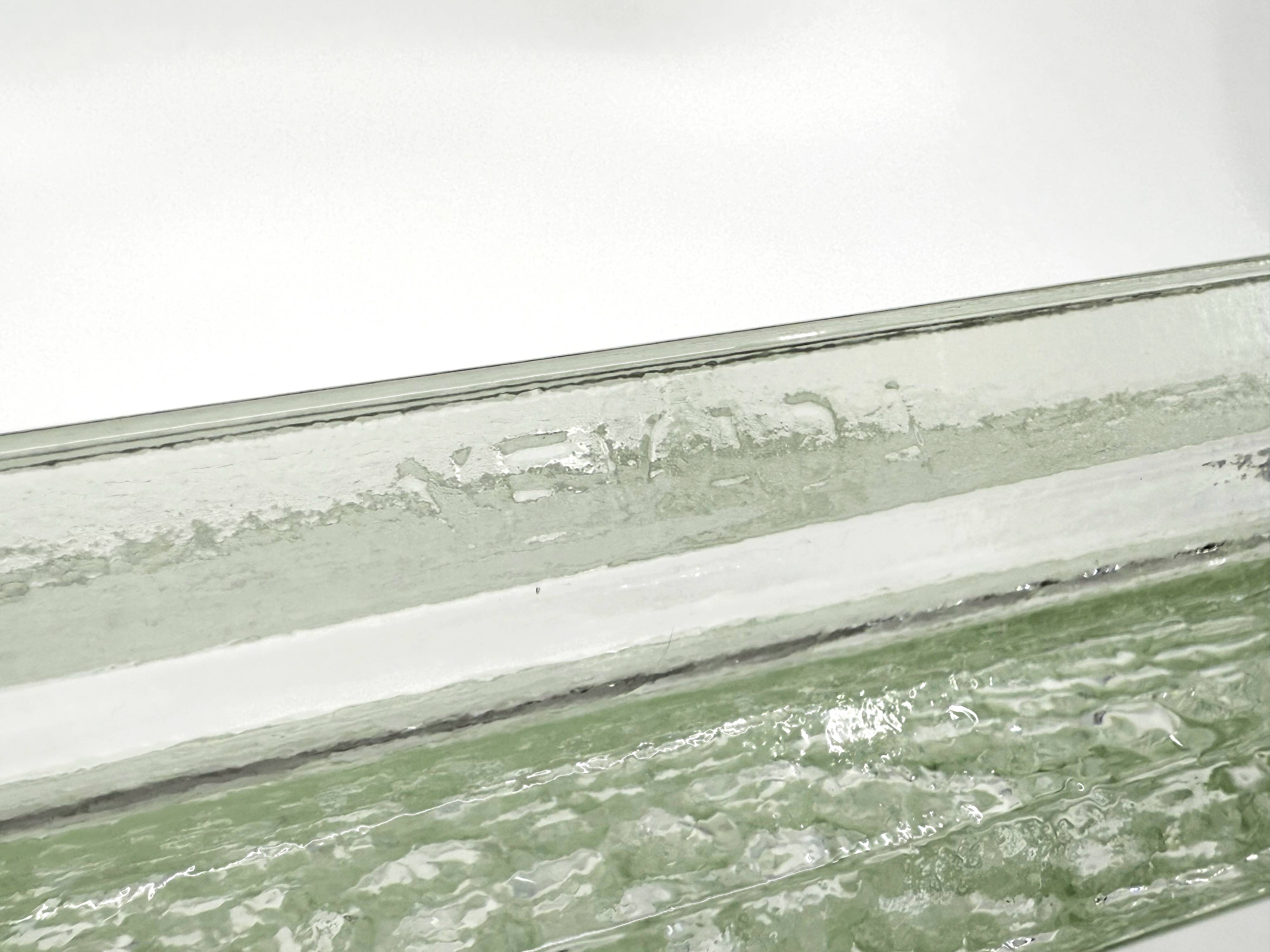 Nevada molded glass pocket emptier • Saint-Gobain • 1950