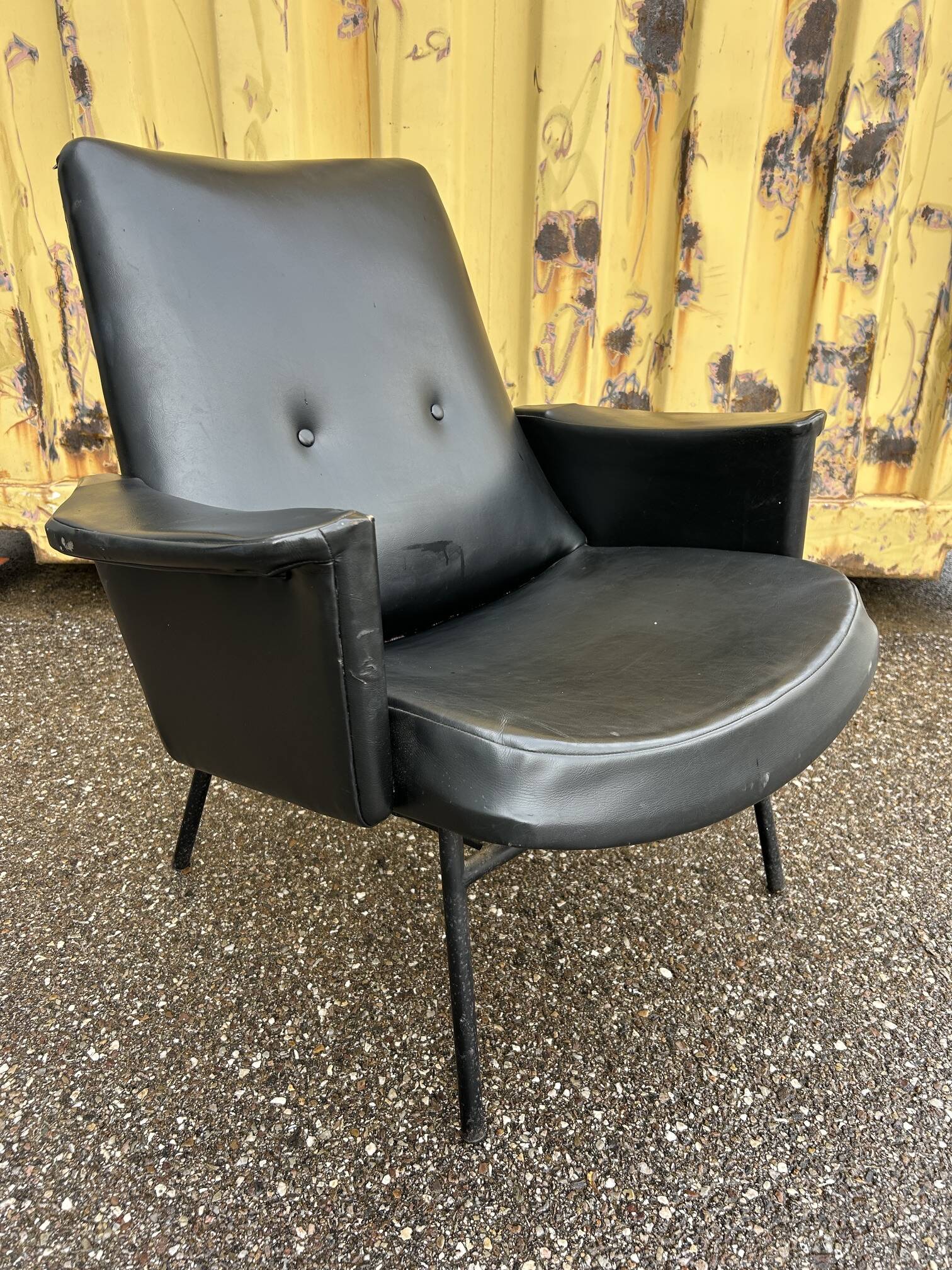 SK660 armchair by Pierre Guariche, Steiner edition
