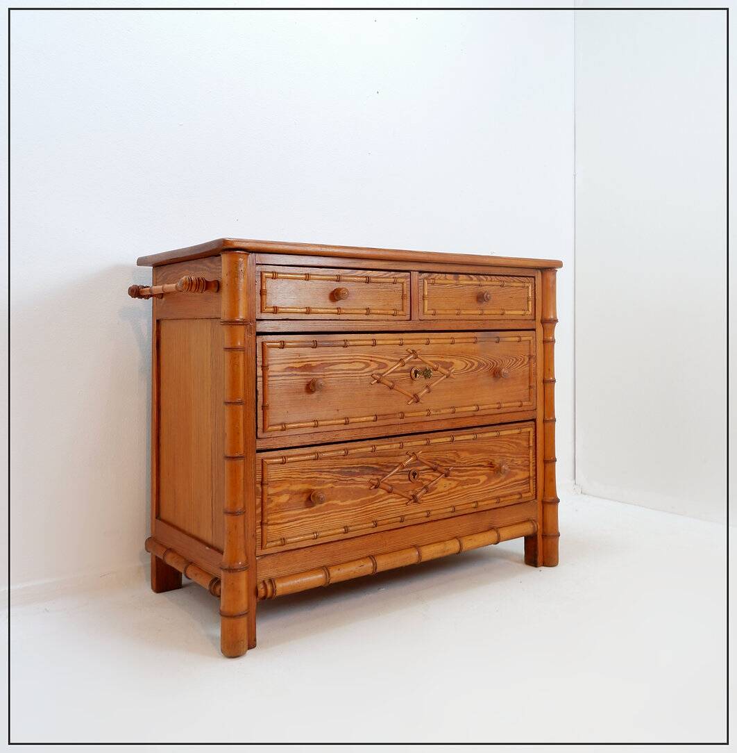 Faux Bamboo Dark Pine Chest of Drawers - 20th century