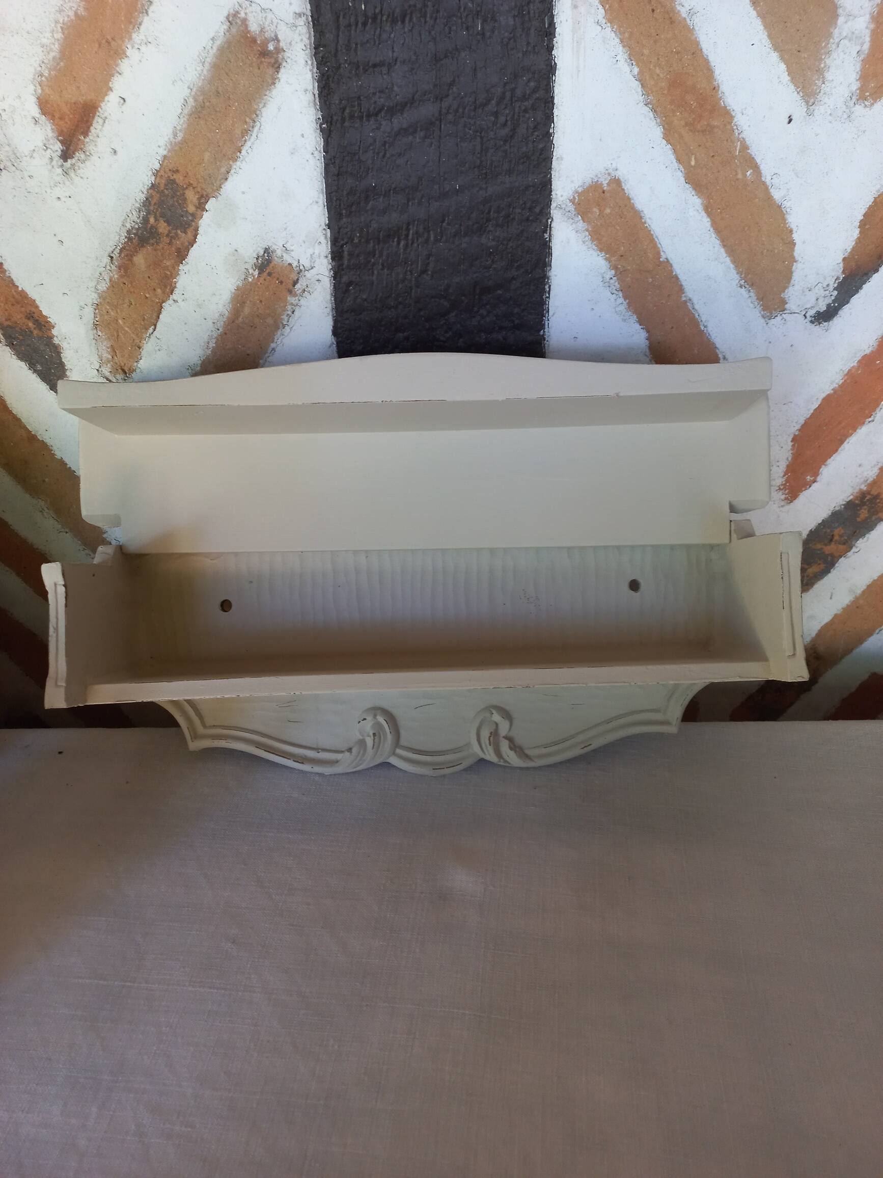 Wall console shelf empty pocket patinated linen