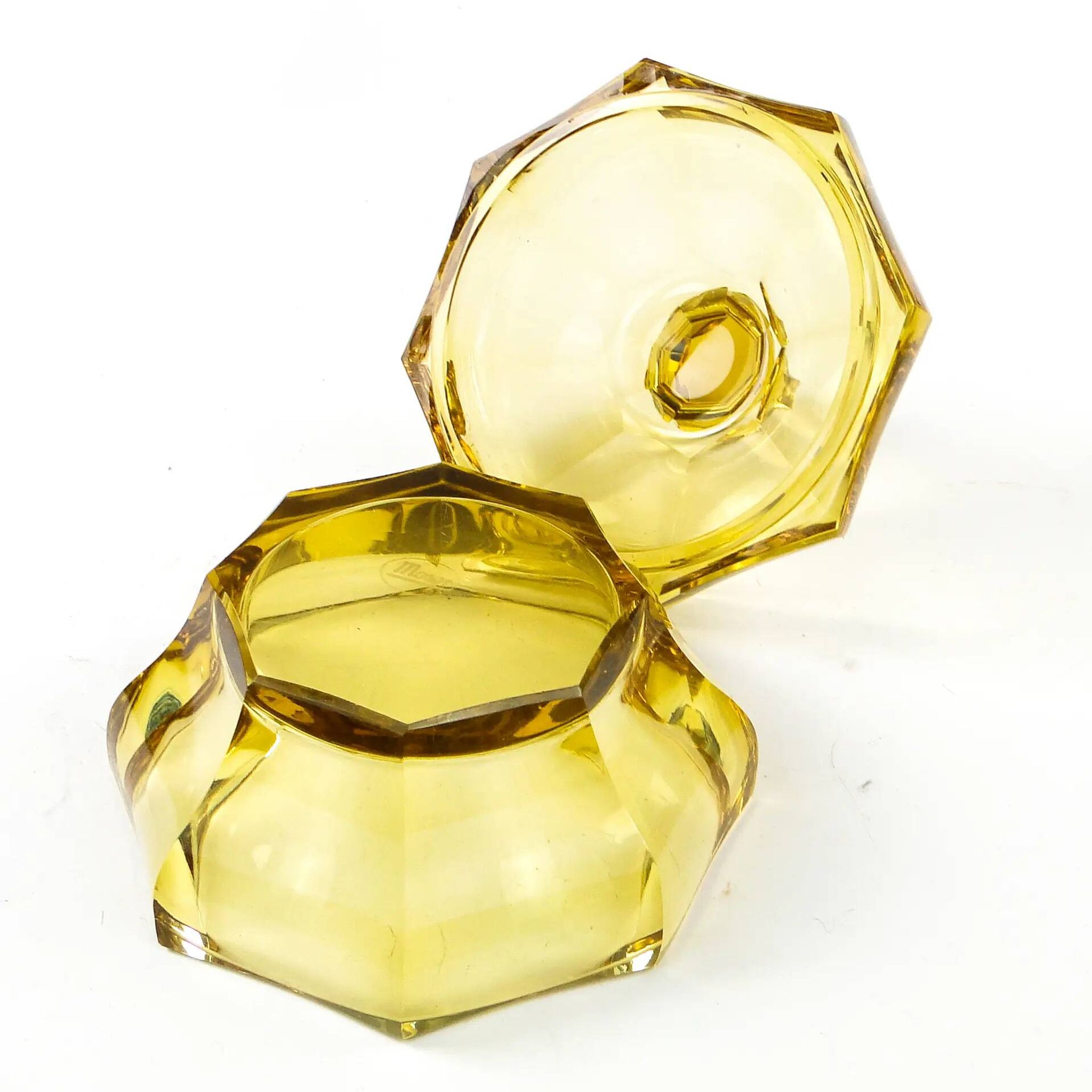 Art Deco bonbonniere, crystal, Moser, Czechoslovakia, 1930s
