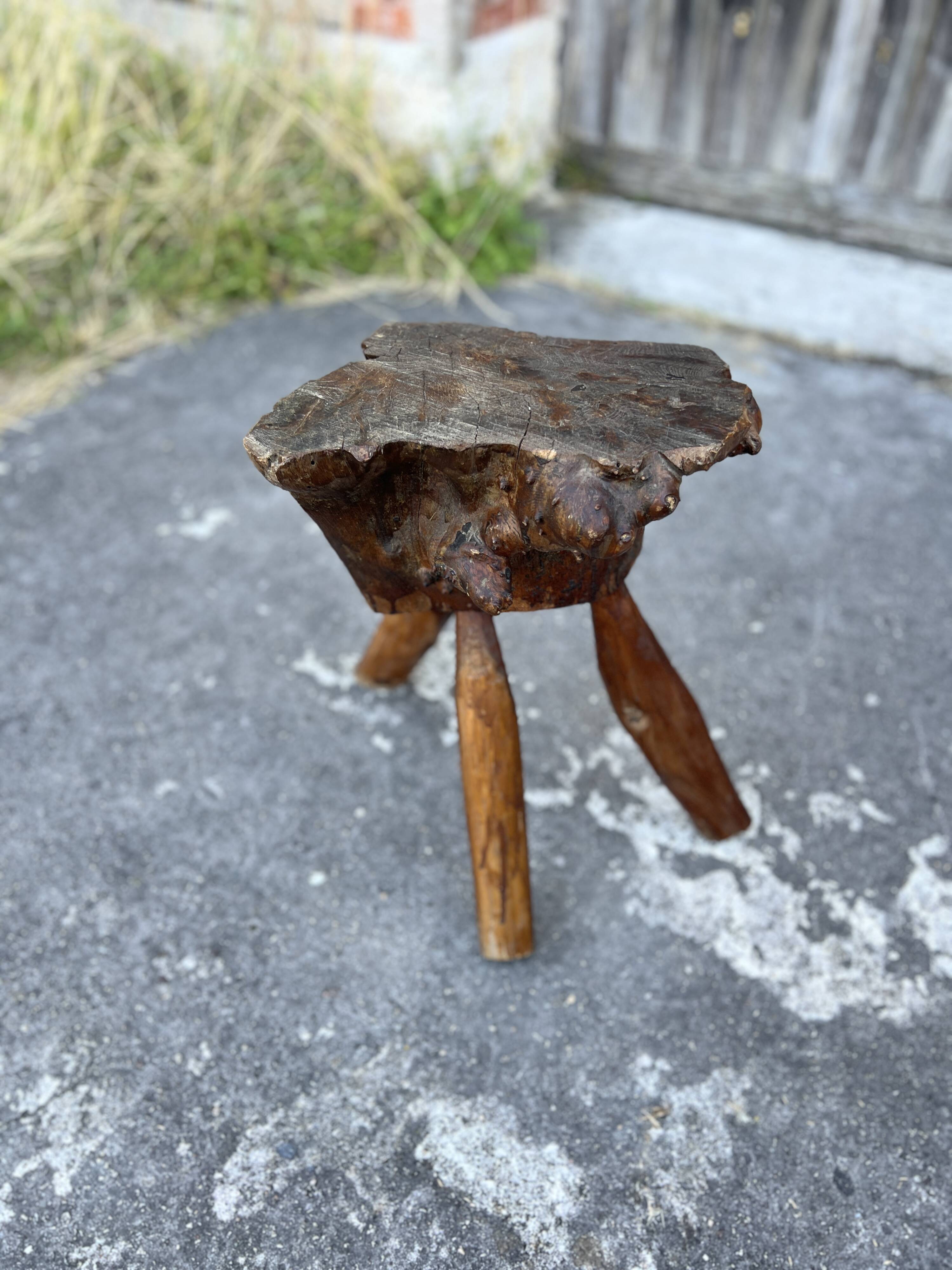 Solid Wood Chopping Block Stool – Organic Sculpture H54cm