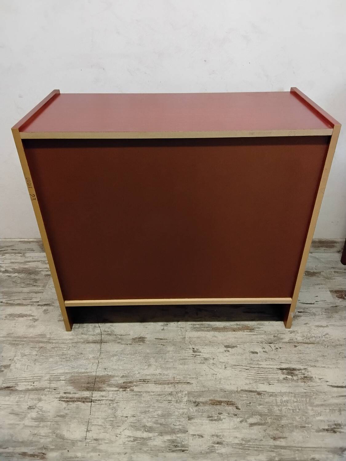 Vintage chest of drawers