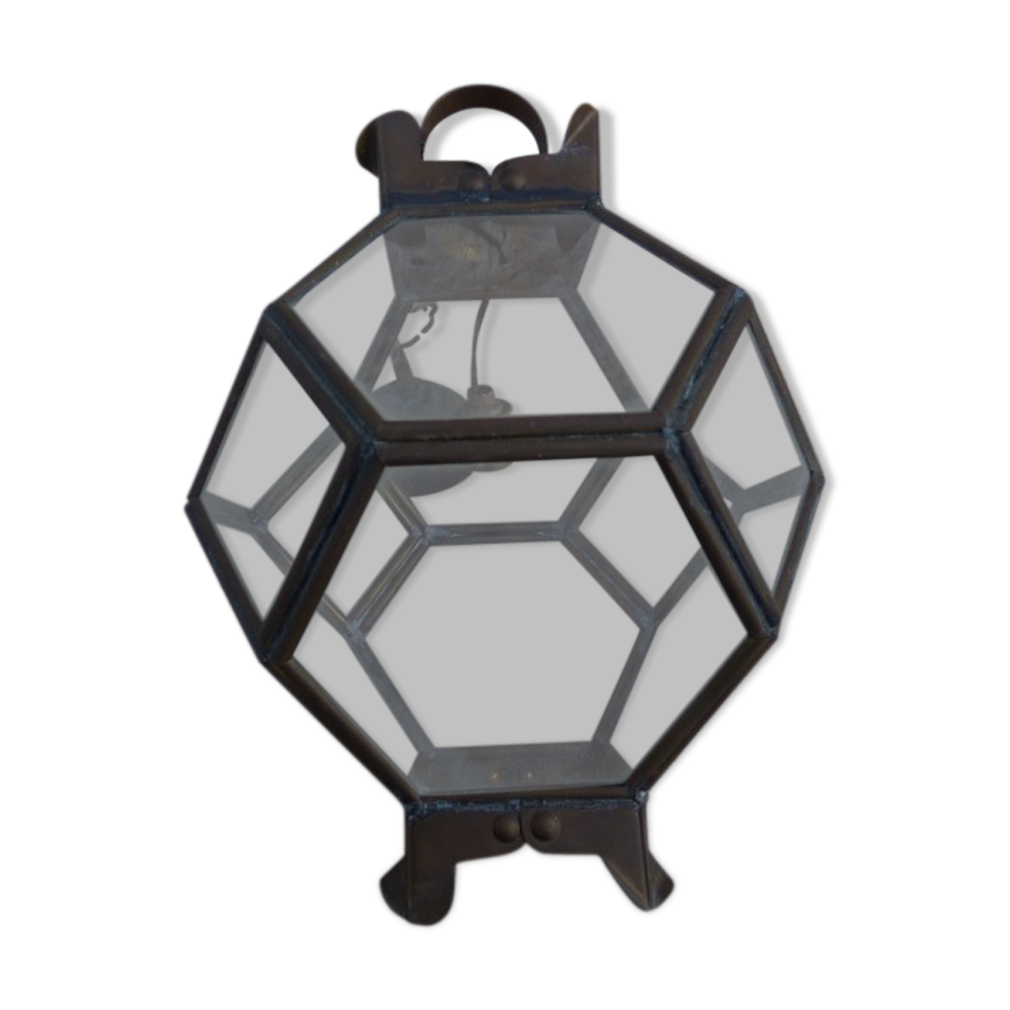 Old lantern in brass and glass with 8 facets or 24 stained glass windows
