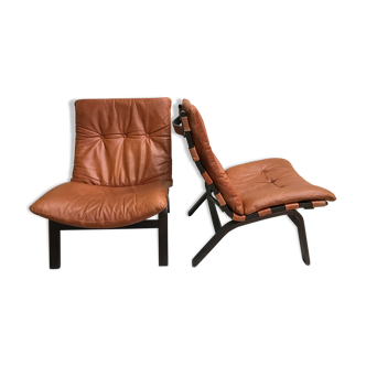 Pair of Scandinavian armchair leather cognac