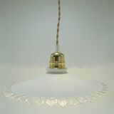 Toothed opaline suspension