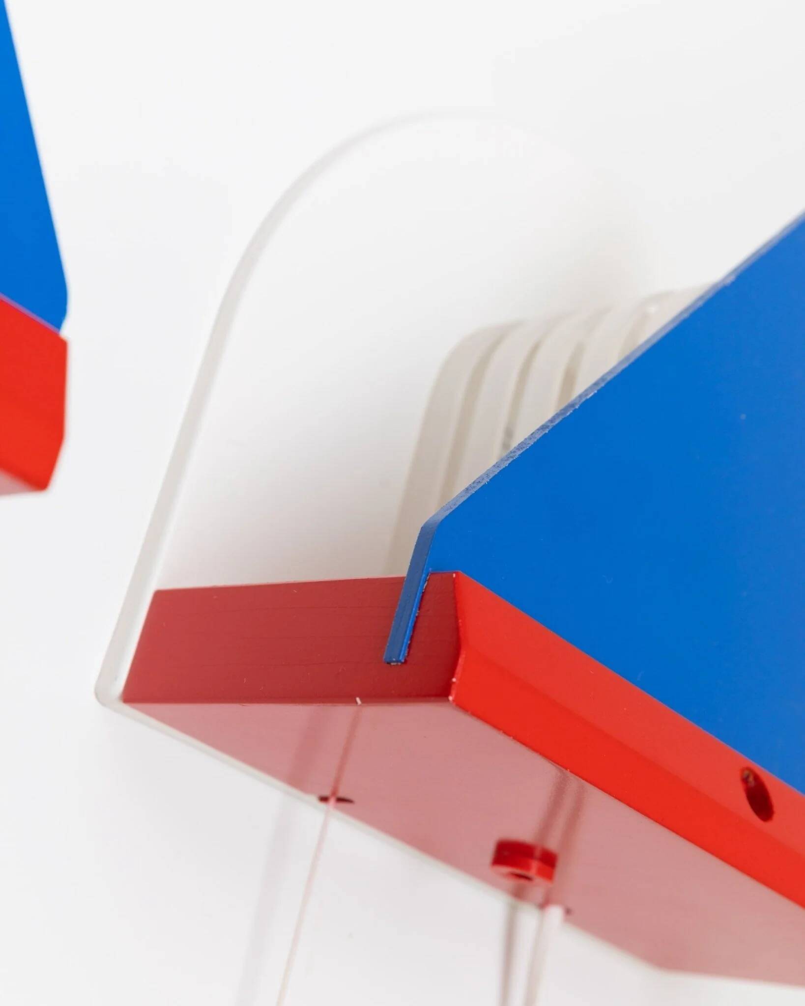 Set de lampes murales Stoja multicolores de style Memphis en métal peint par IKEA x Sottsass, années 1980.