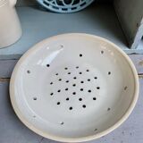 Fruit drainer in glazed stoneware