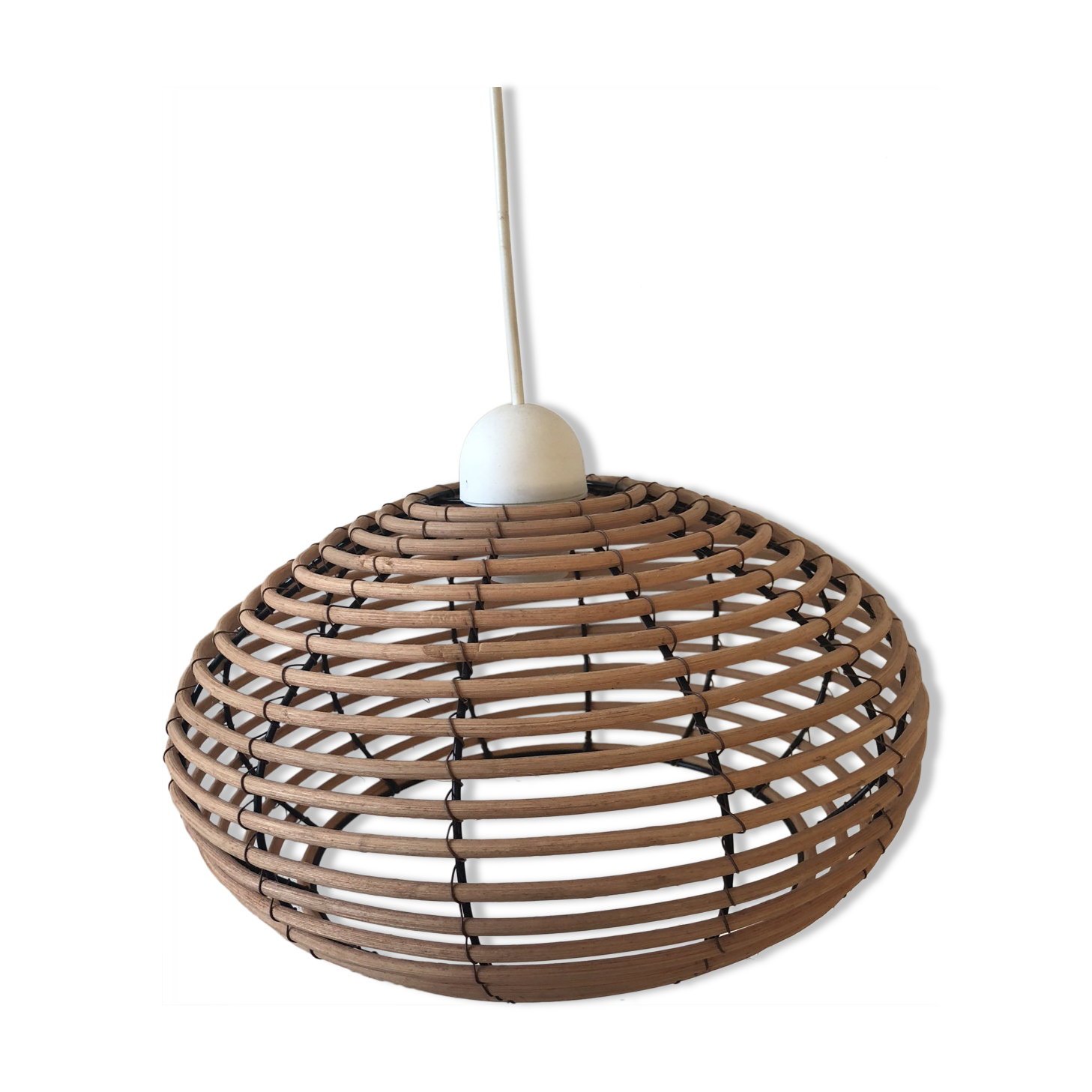 Vintage bamboo suspension