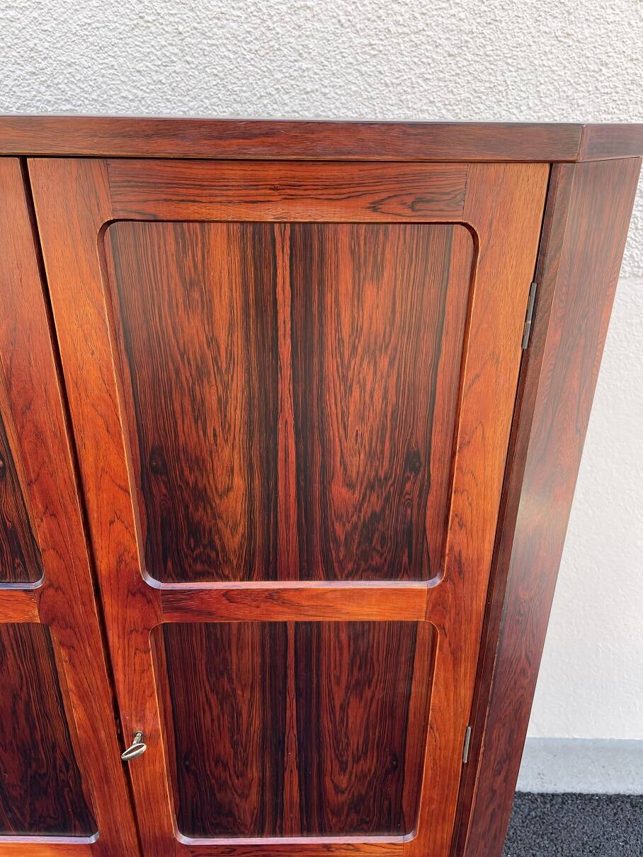 Vintage Scandinavian Wahl Iversen corner cabinet in Rio rosewood 1960