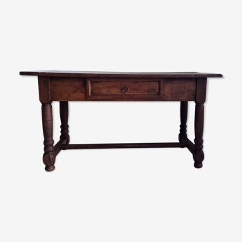 Table en bois massif style Louis XIII