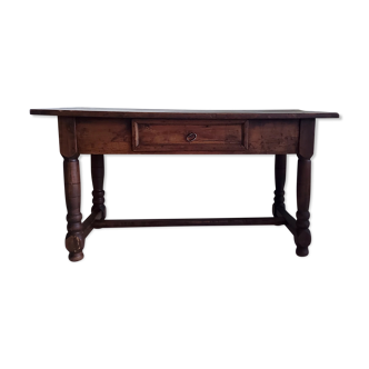Table en bois massif style Louis XIII