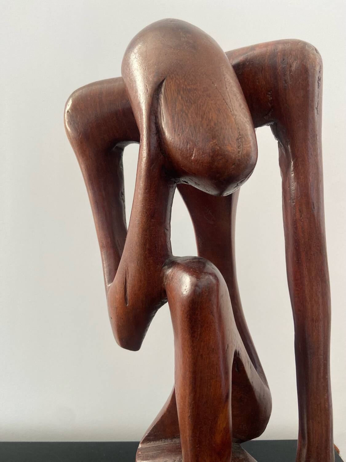 Wooden sculpture the Thinker