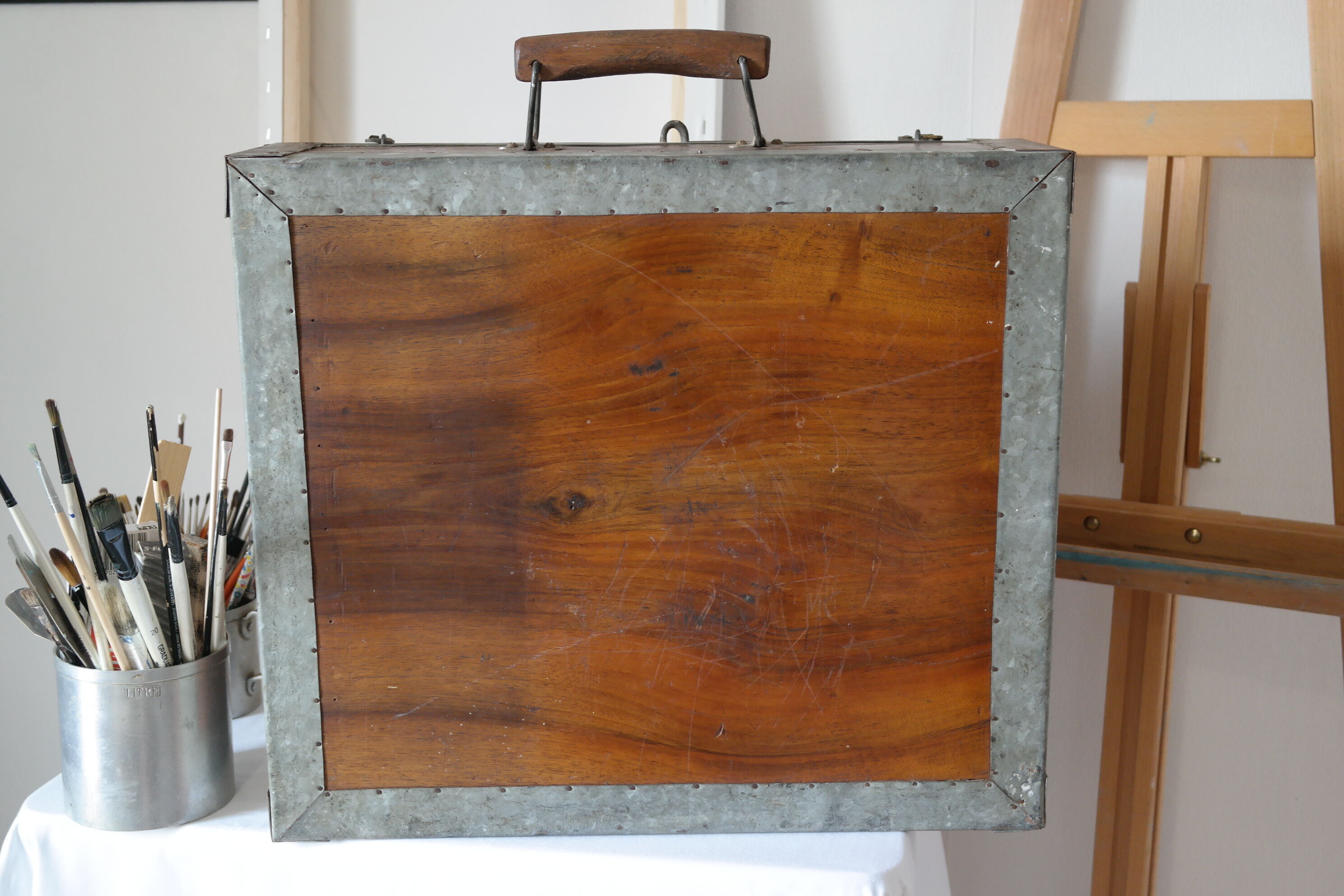 Painter's case in walnut and metal early XX