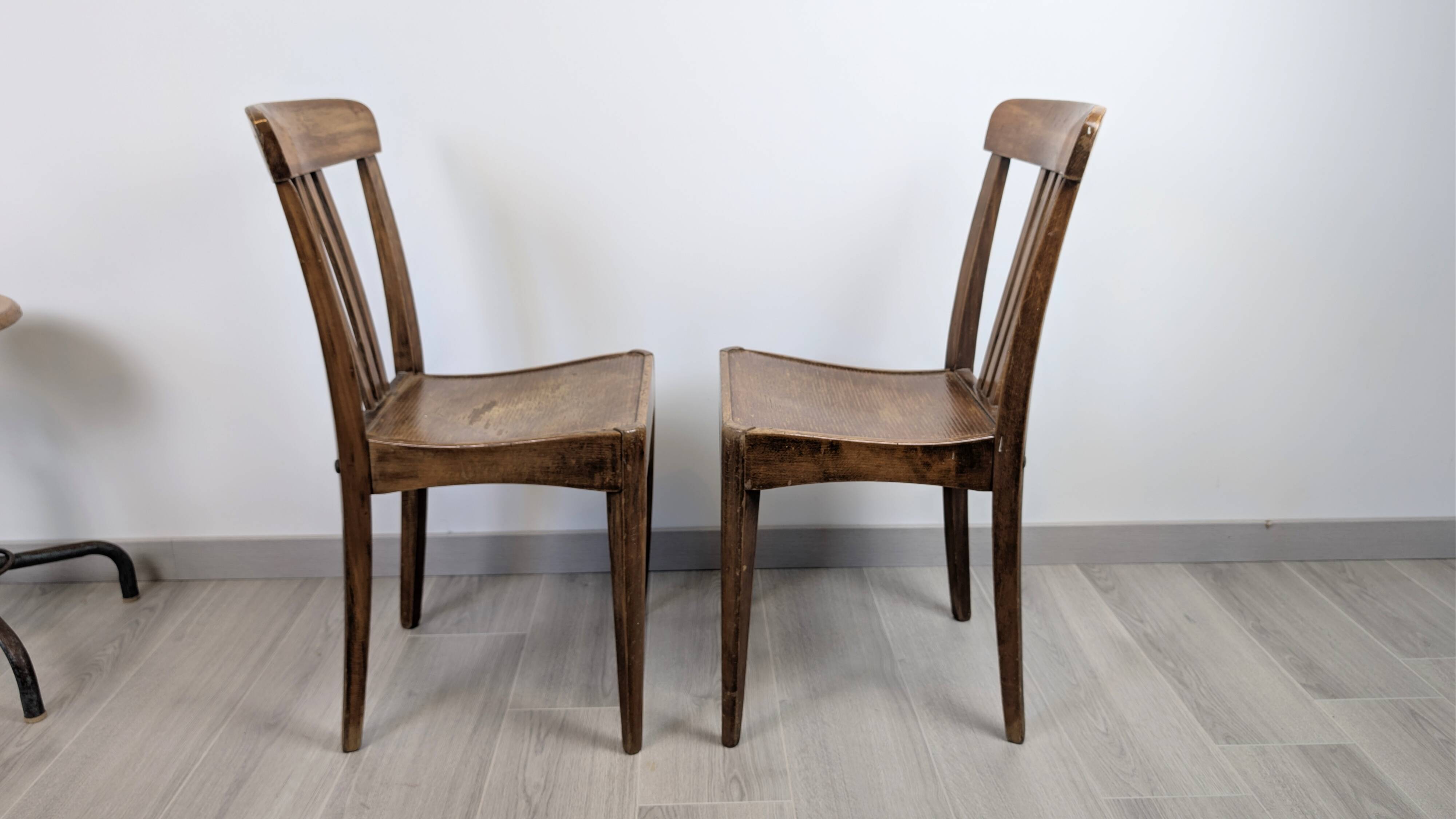 Stella bistro chairs – Vintage pair in wood, retro charm