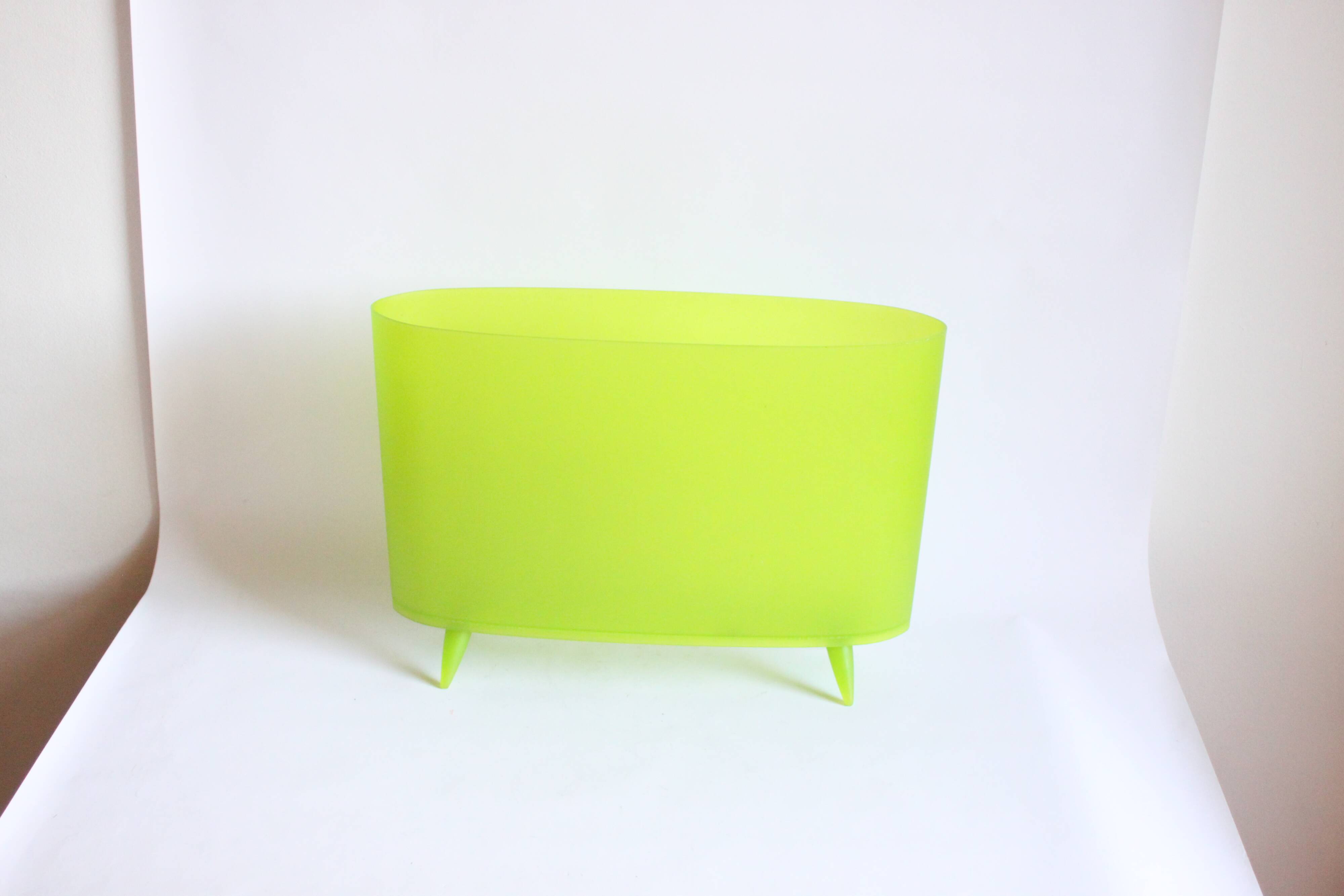 Magazine holder Milano by Claudia Diehl for Koziol