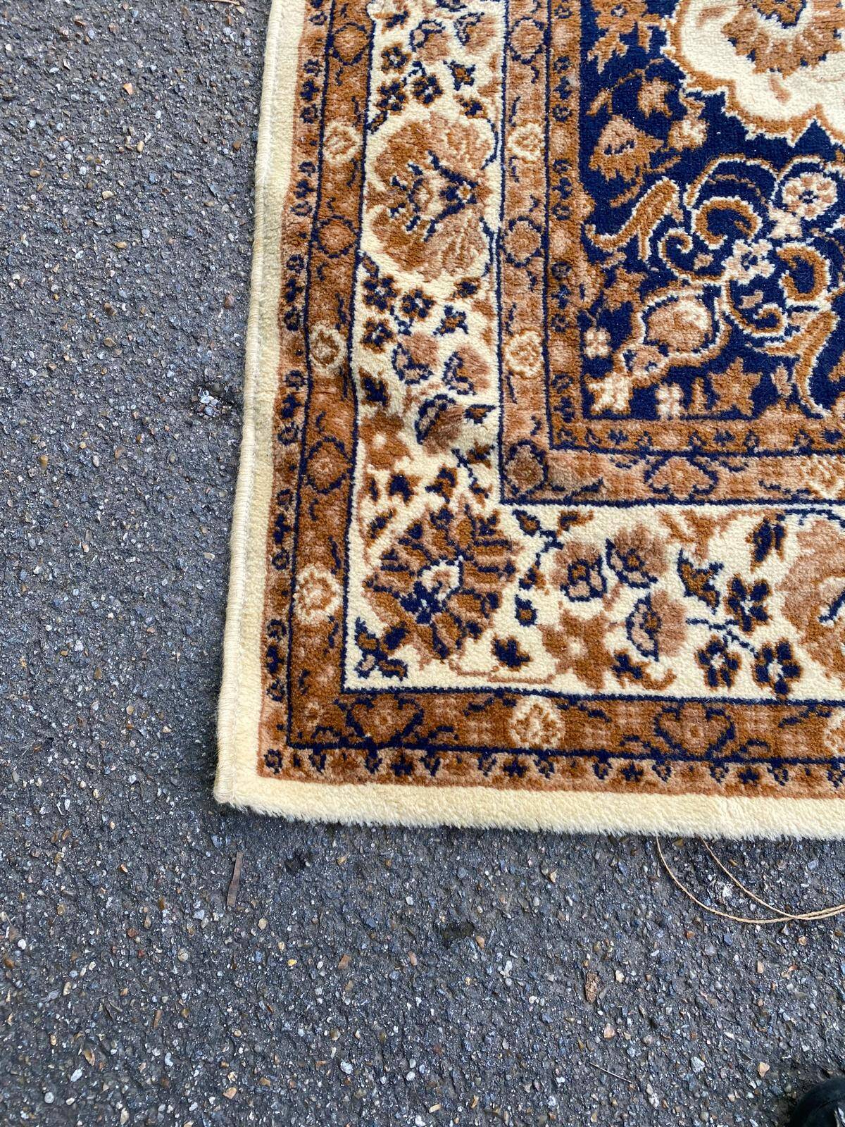 Handmade Persian wool rug gold Kabistan Saint Maclou 170x240cm