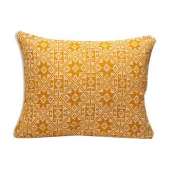 Yellow Dokmai cushion 40x50cm