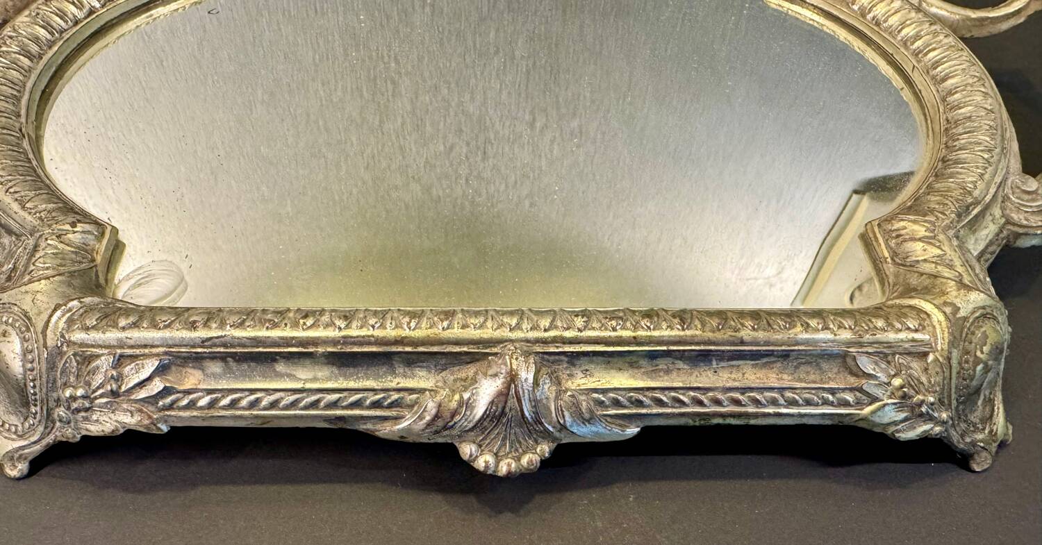 Silver metal mirror tray