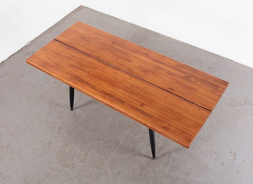Table à manger Ilmari Tapiovaara Pirkka pour Laukaan Puu Finlande 1950