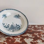 Plat rond en Terre de fer Sainte Amandinoise