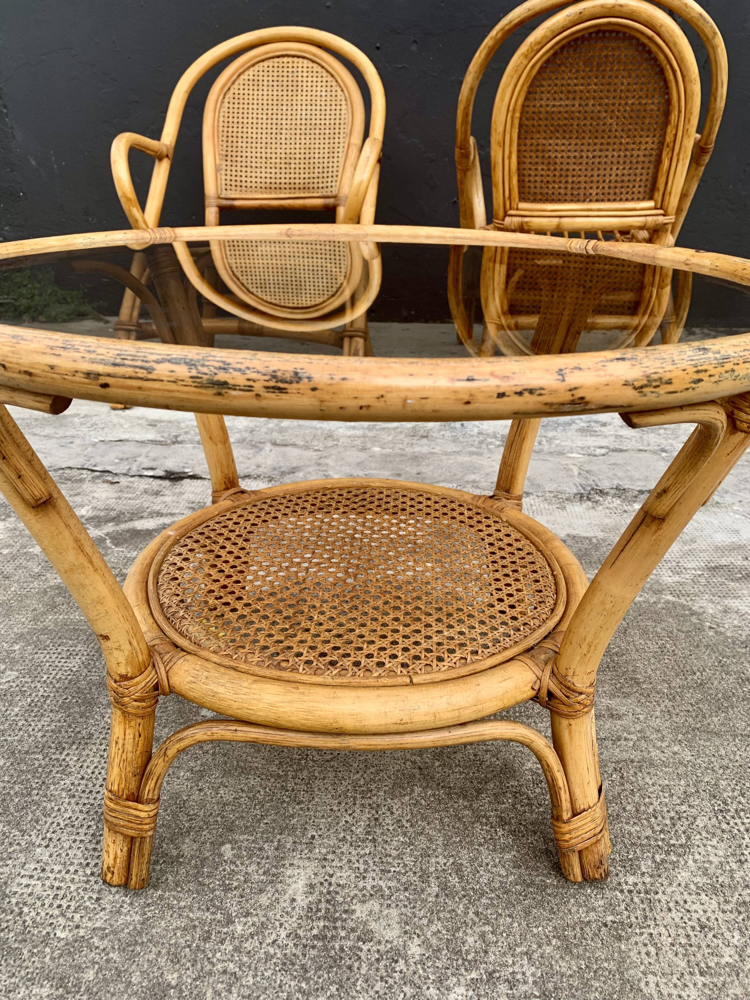 Salon de jardin en rotin et cannage