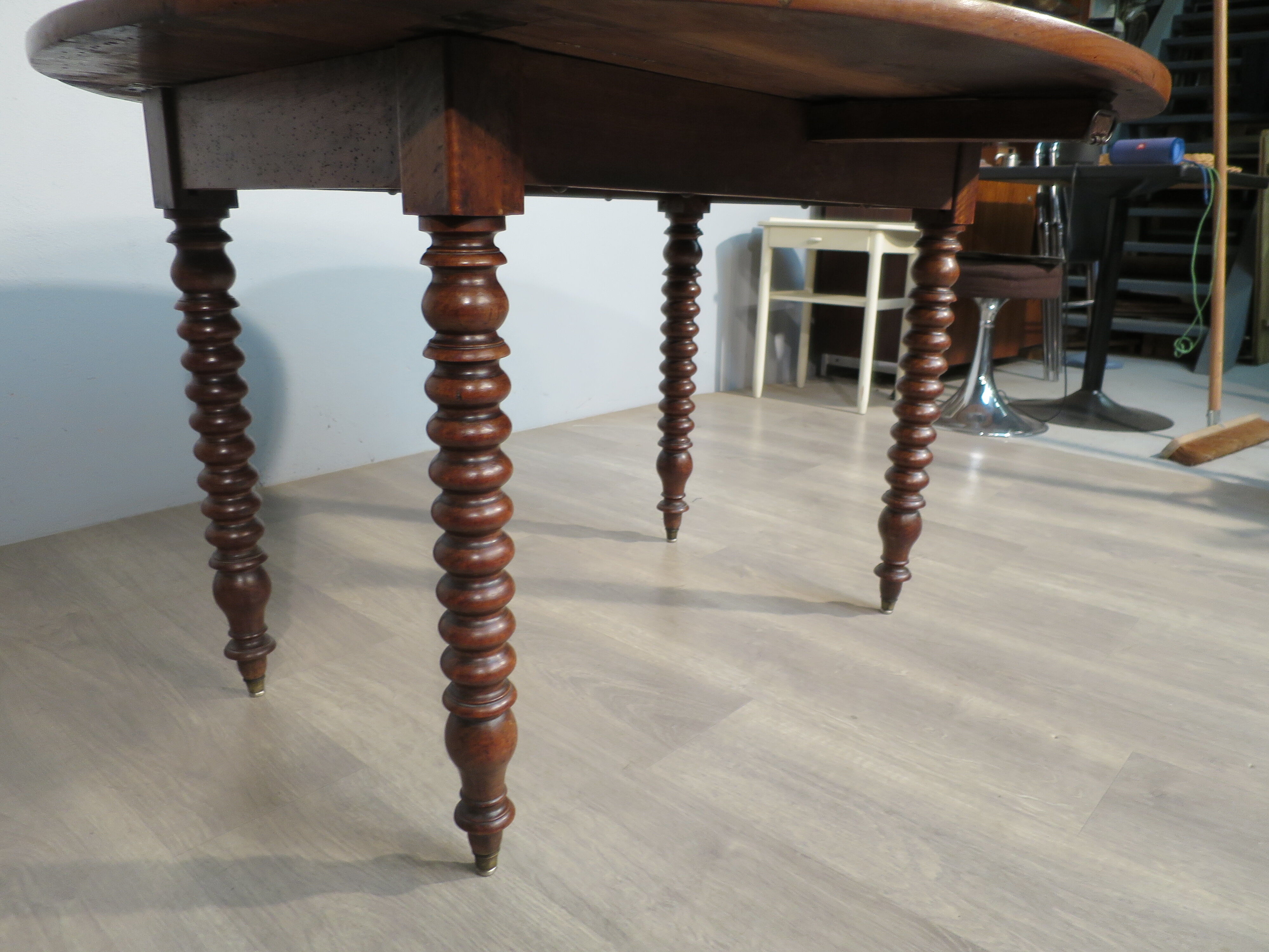 Louis Philippe walnut roundtable