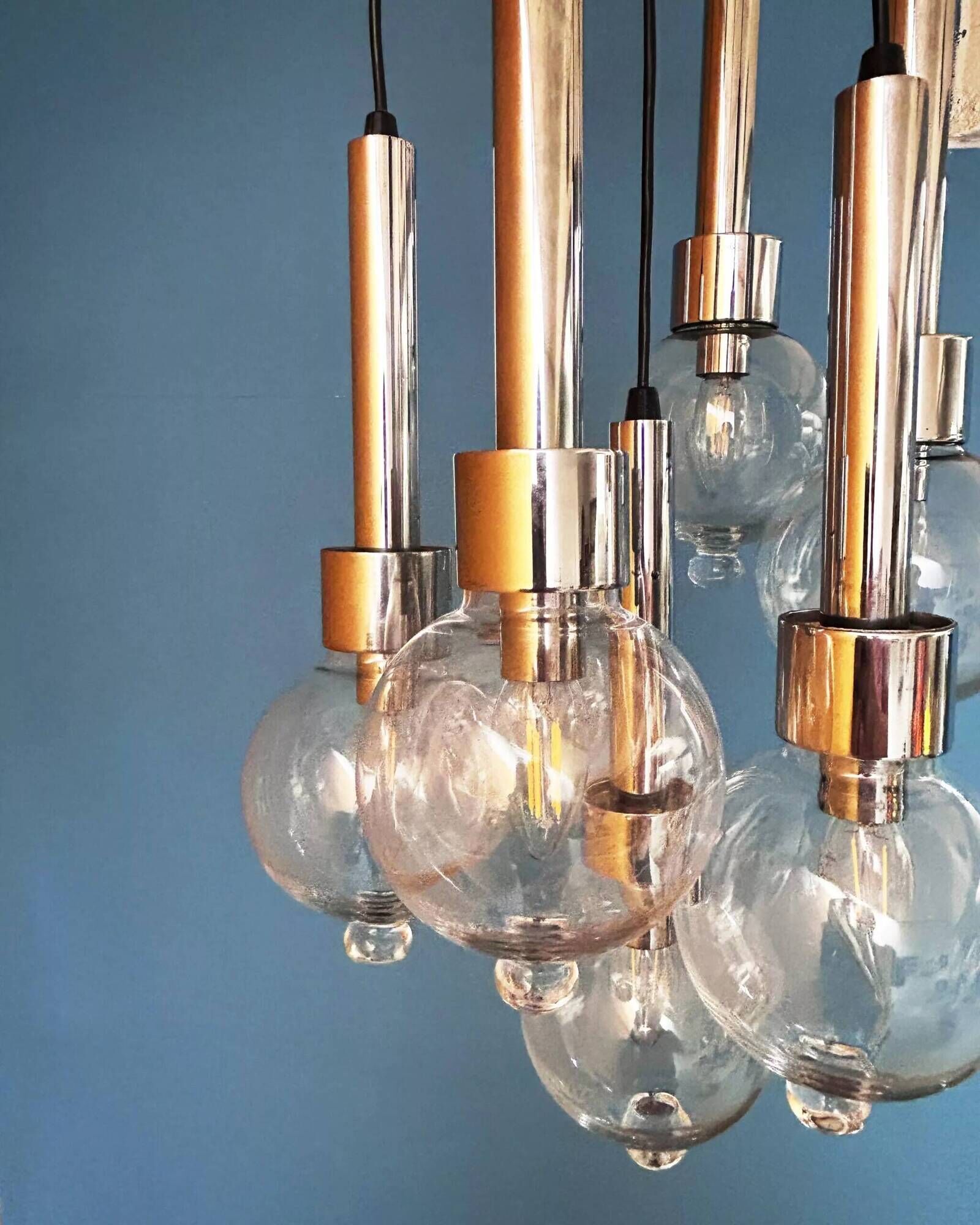 Suspension cascade chrome et verre