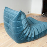 Chauffeuse et pouf "Togo" modèle dessiné par Michel Ducaroy 1973