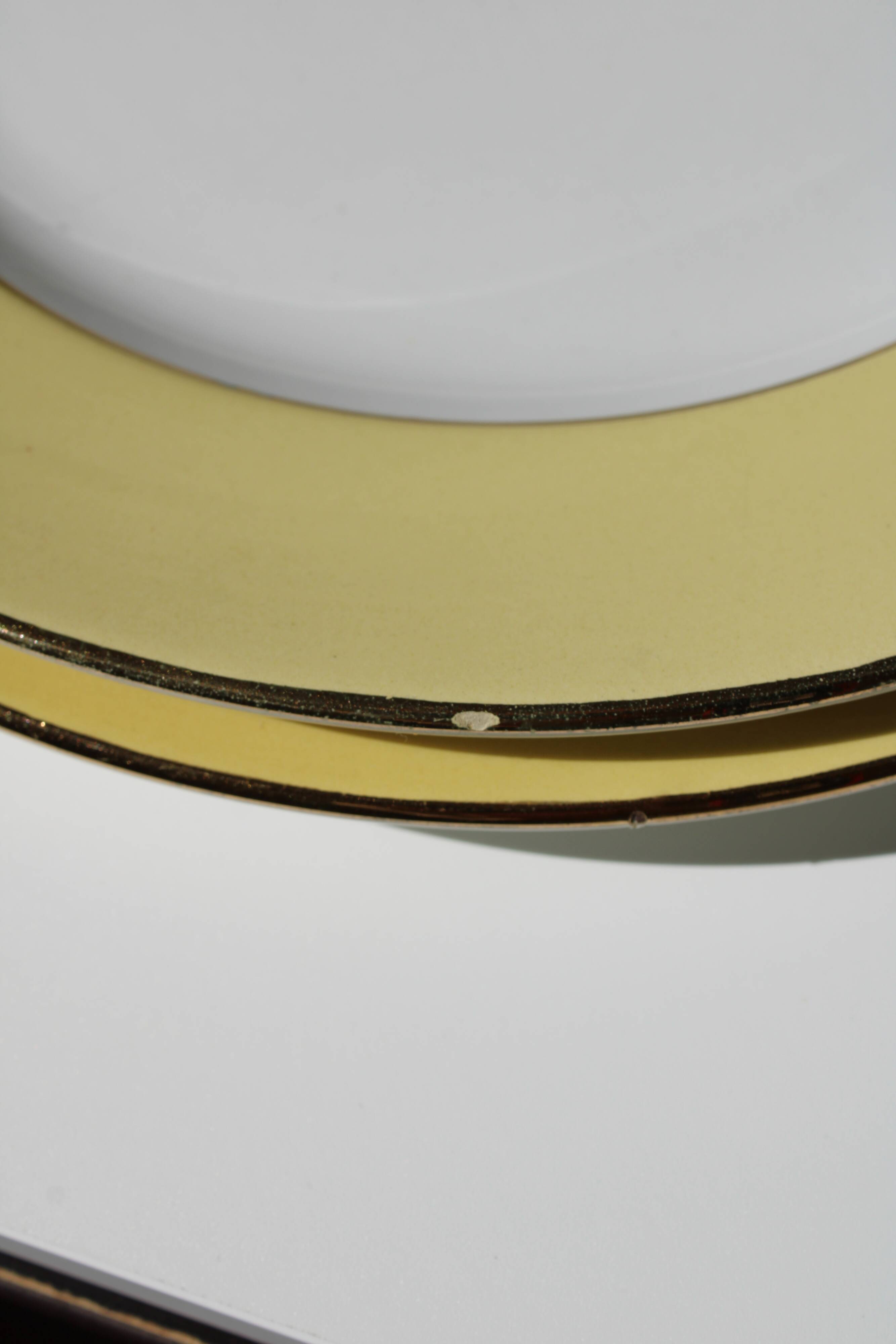 4 yellow L'amandinoise vintage dinner plates