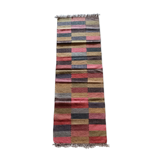 Kilim carpet in burlap and cotton. 60cm x 190cm