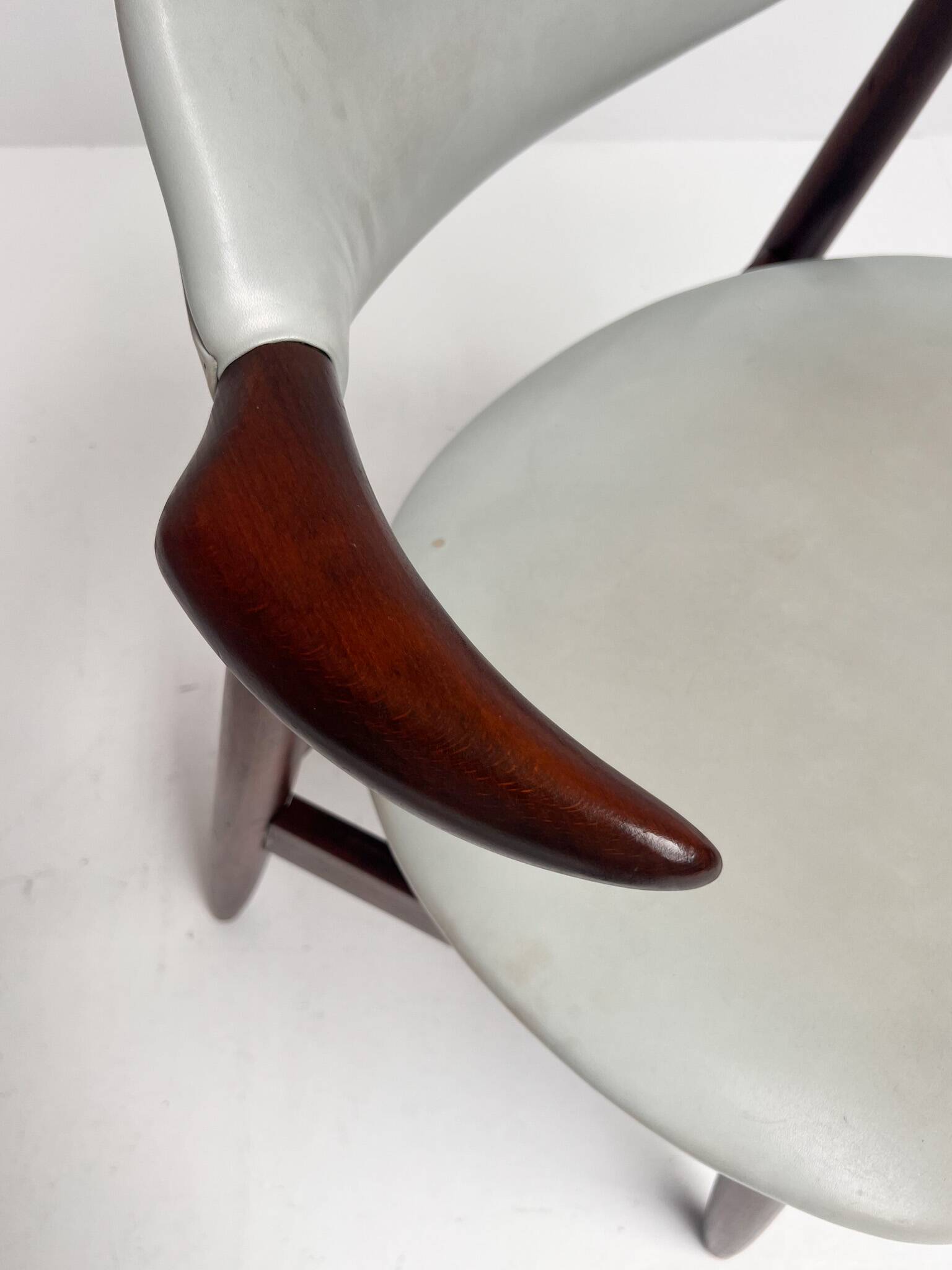Grey colored cowhorn chair, 1970s