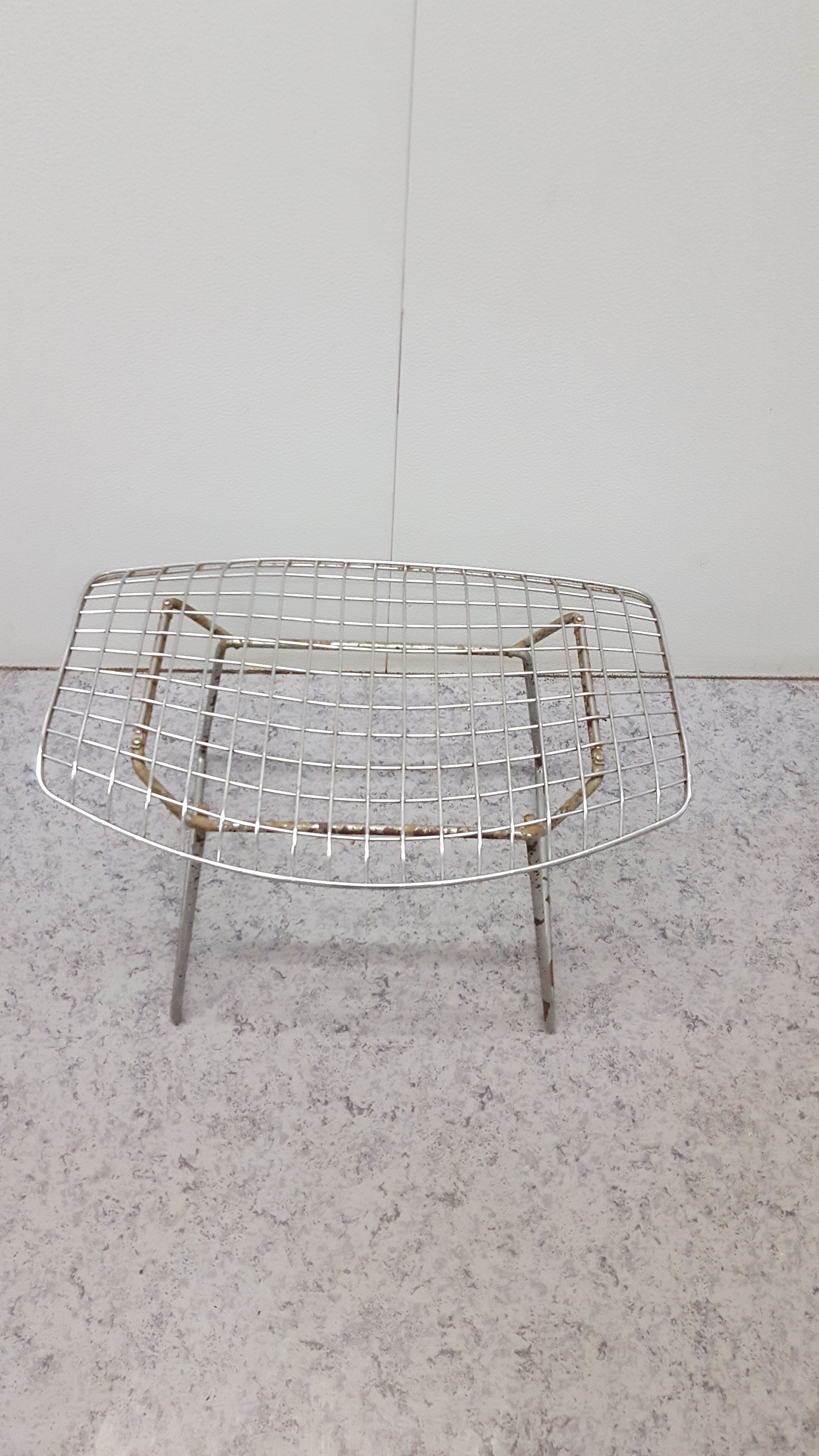 Ottoman by Harry Bertoia