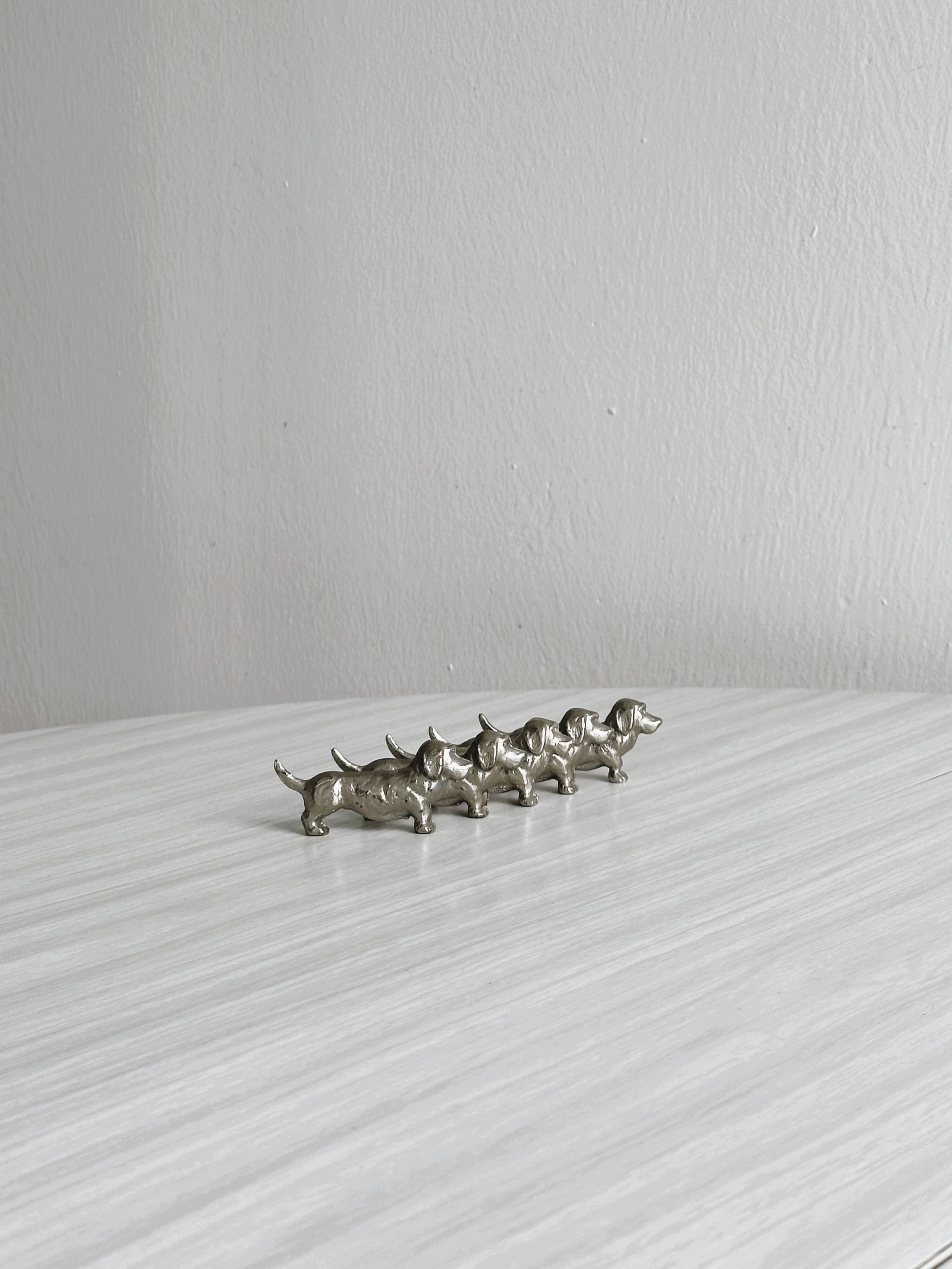 Set of 5 dog knife holders