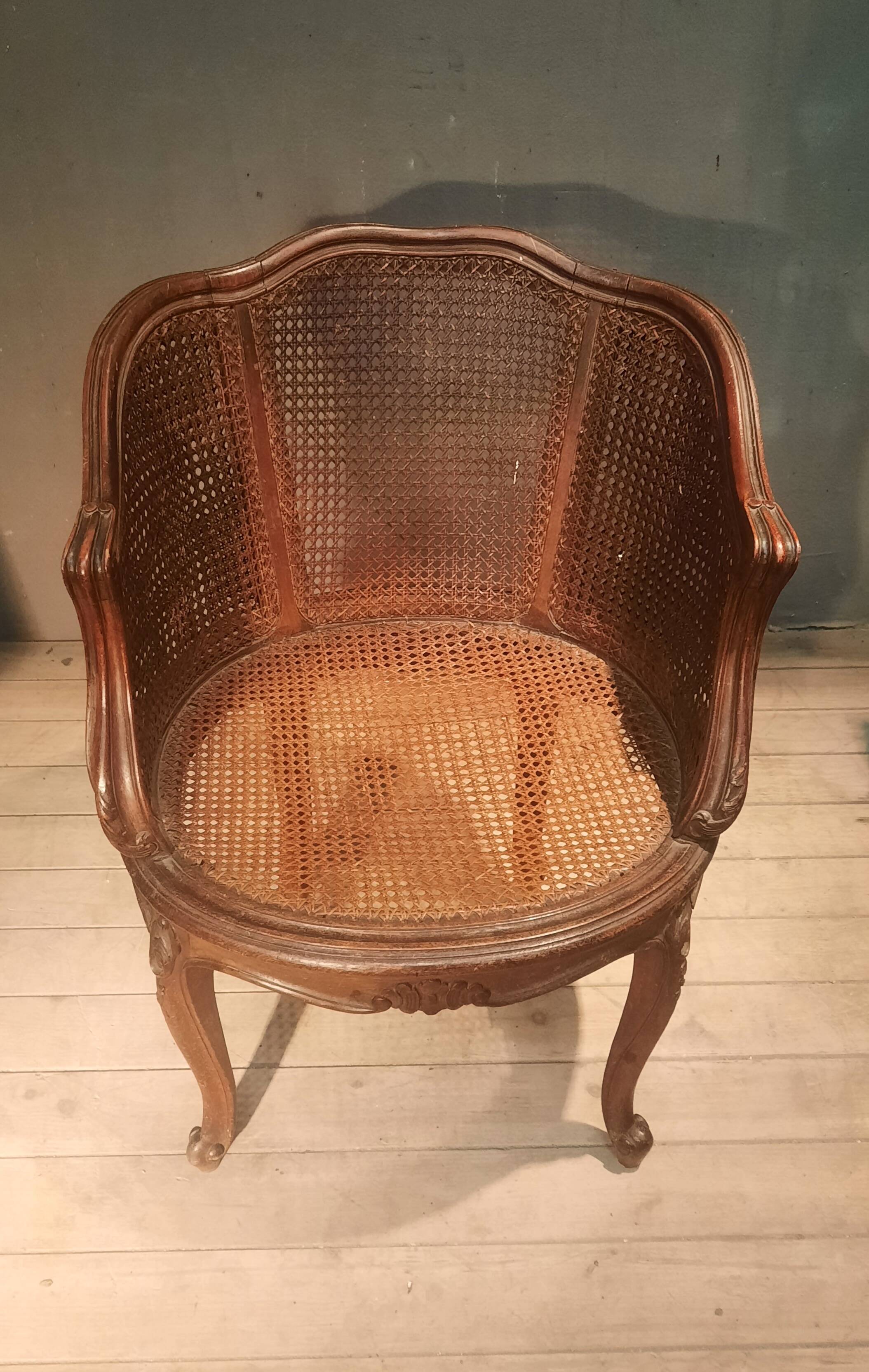 Fauteuil de burreau canné style Louis XV