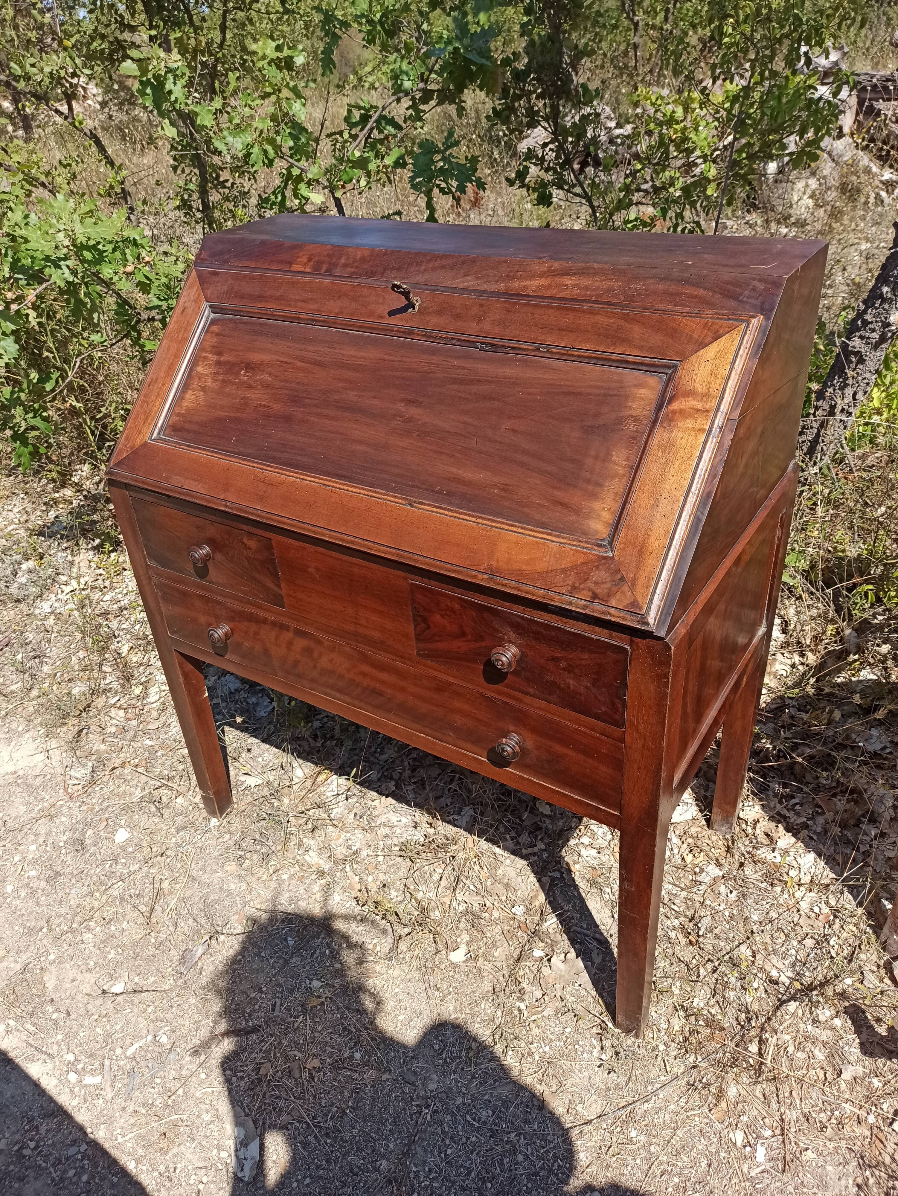 Secrétaire noyer d'époque
