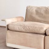 Canapé design 620 en suédine beige par Dieter Rams pour Vitsœ – Mid-Century