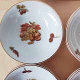 Set of 12 bowls decorated with Creartis Renaix fruit
