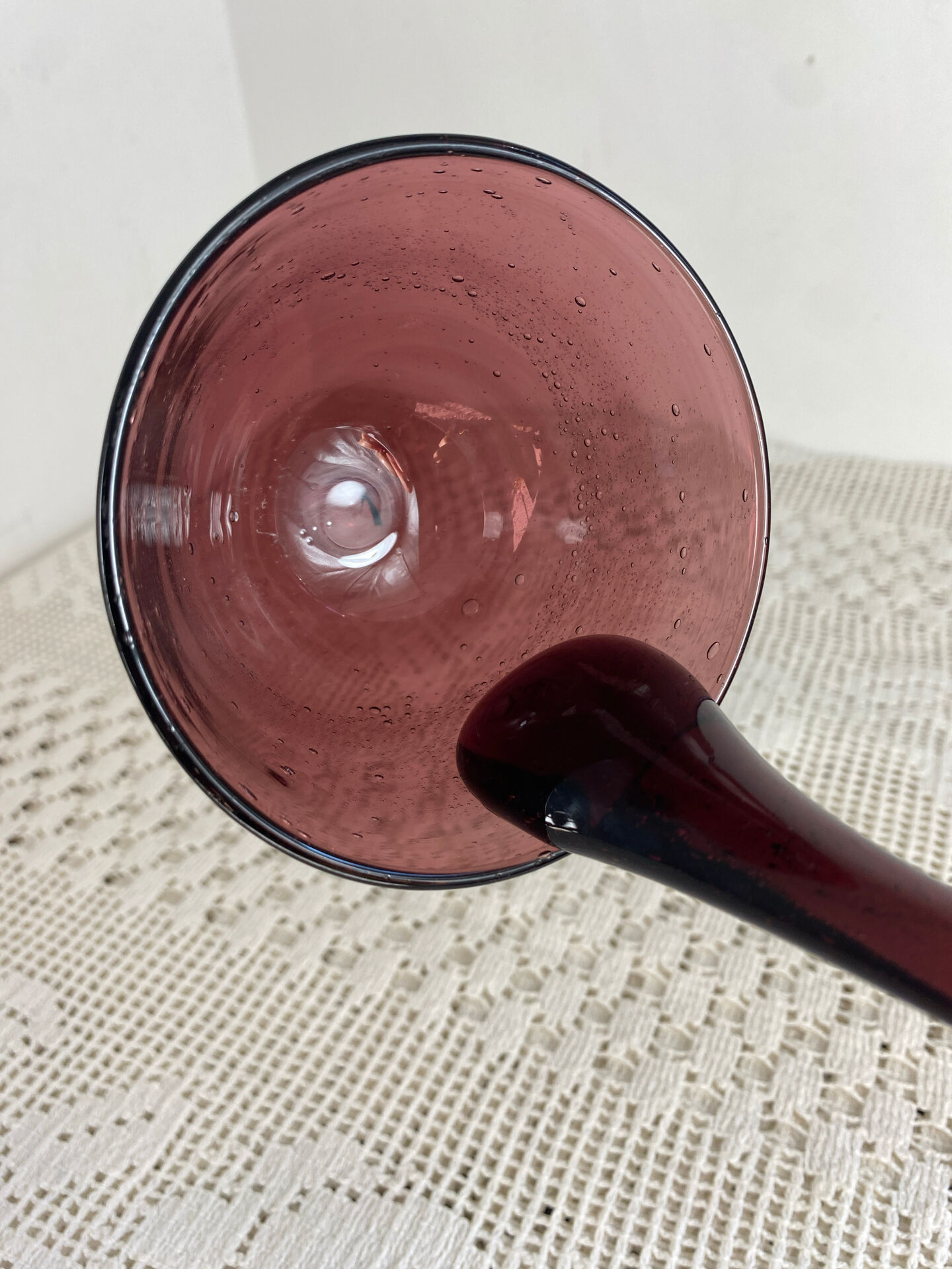 Sangria ladle, in blown and bubbled glass, Biot