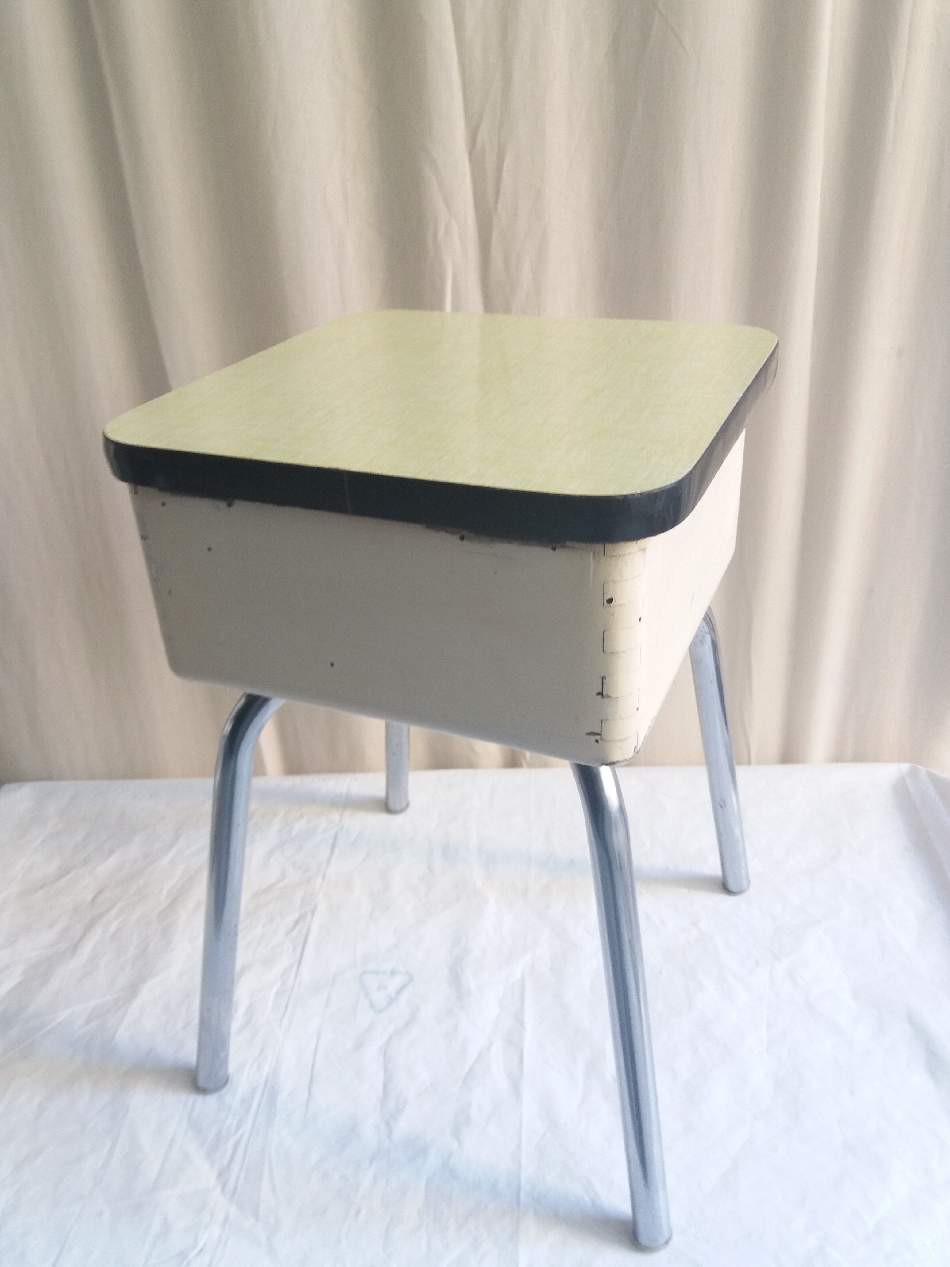 Vintage waxer stool