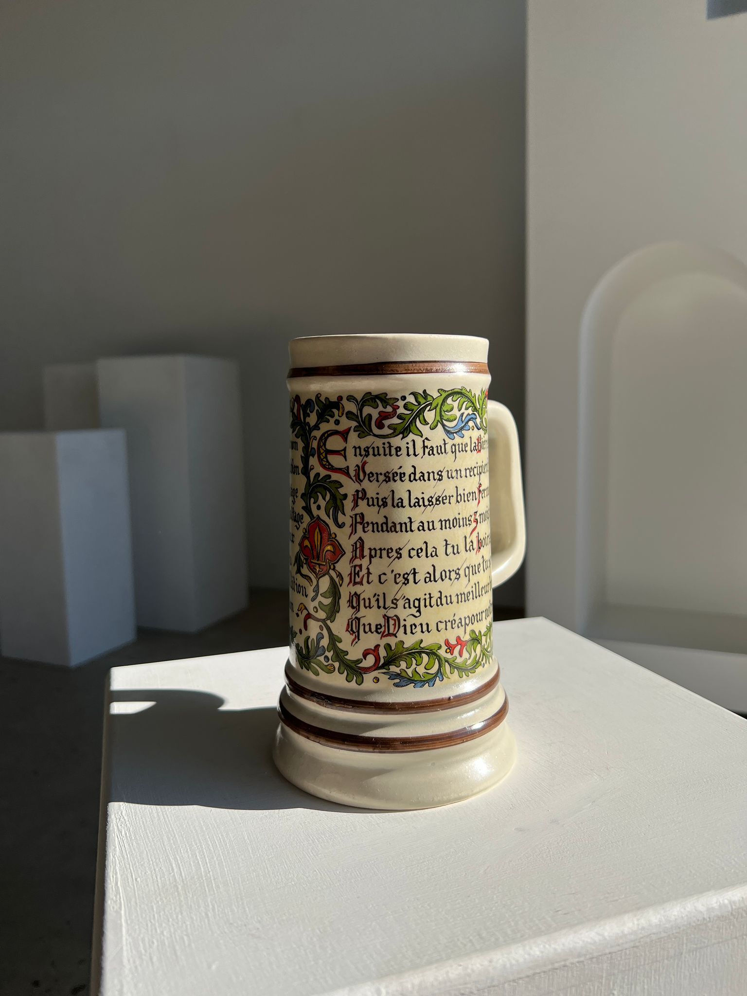 Chope Saint Clément illustrant la recette de la bière H:18cm