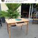 Bureau rénovée à la main
