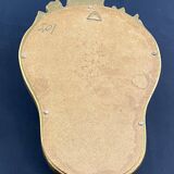 Violin mirror with shell decoration