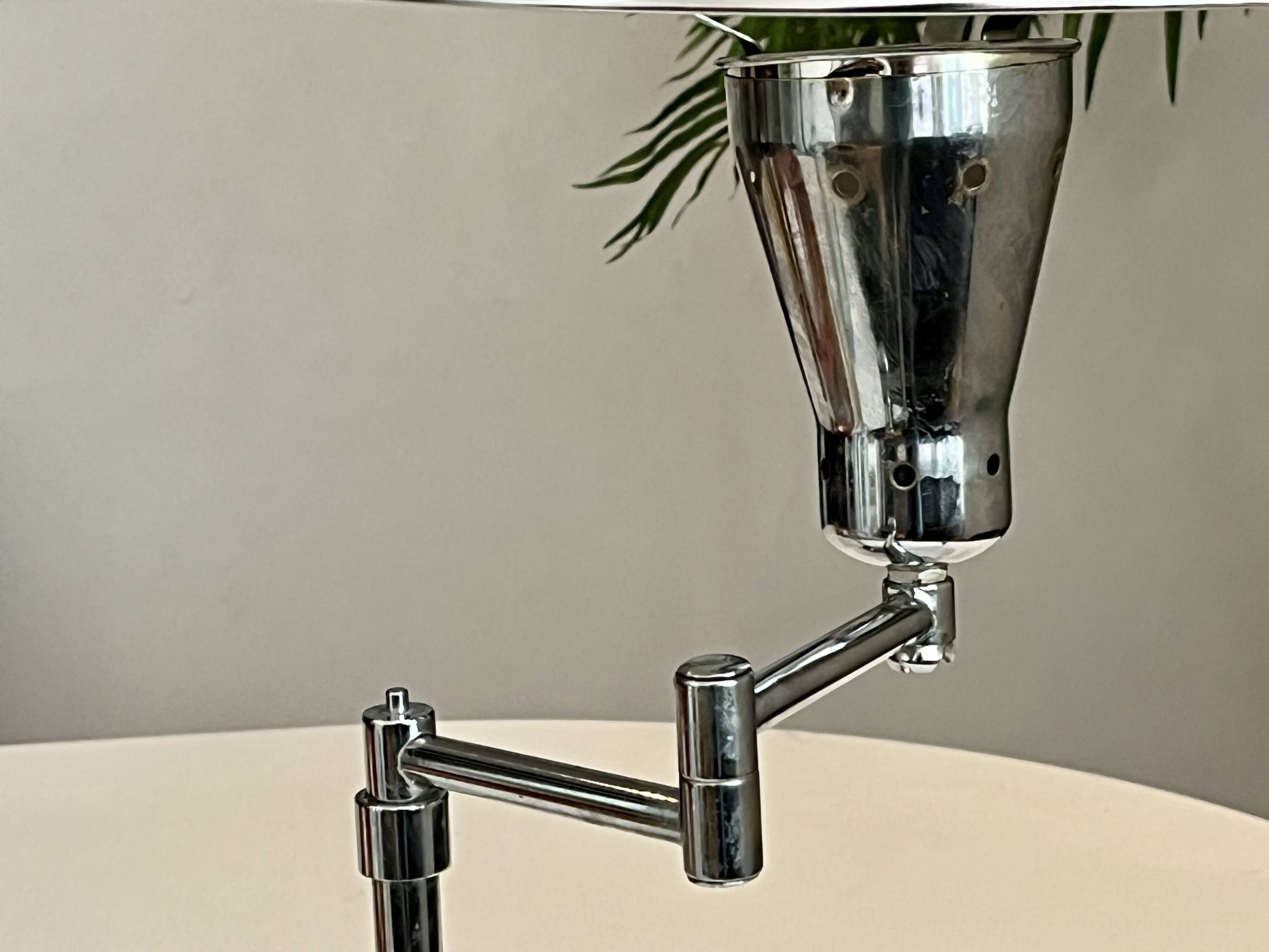 Articulated ocean liner lamp - vintage