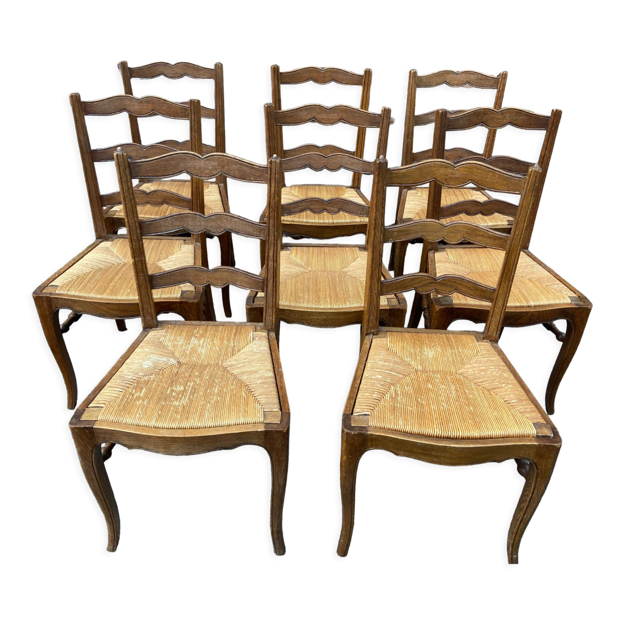 8 vintage rustic mulched chairs