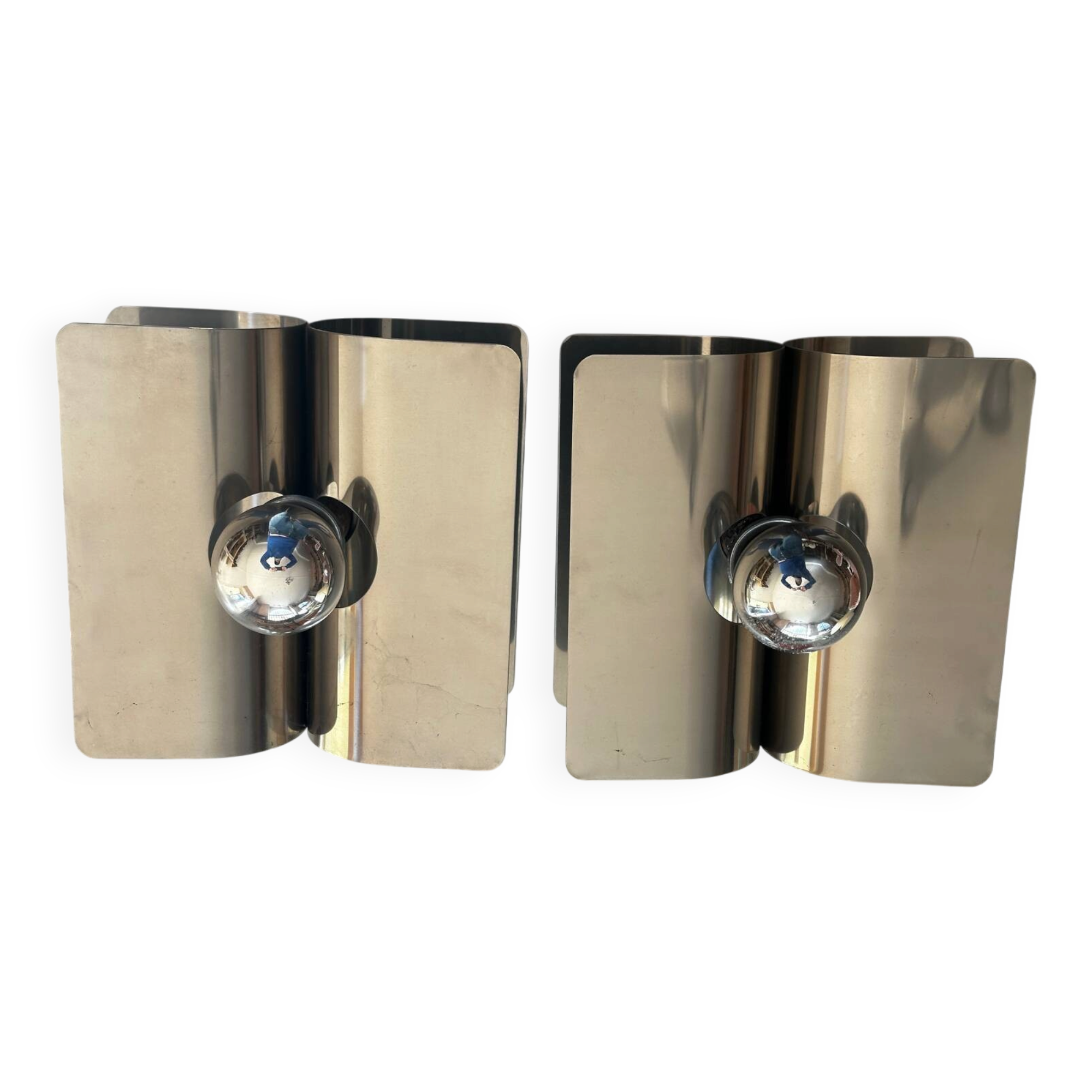 Pair of Harvey Guzzini wall lights Italy - Chrome Metal - Space Age year