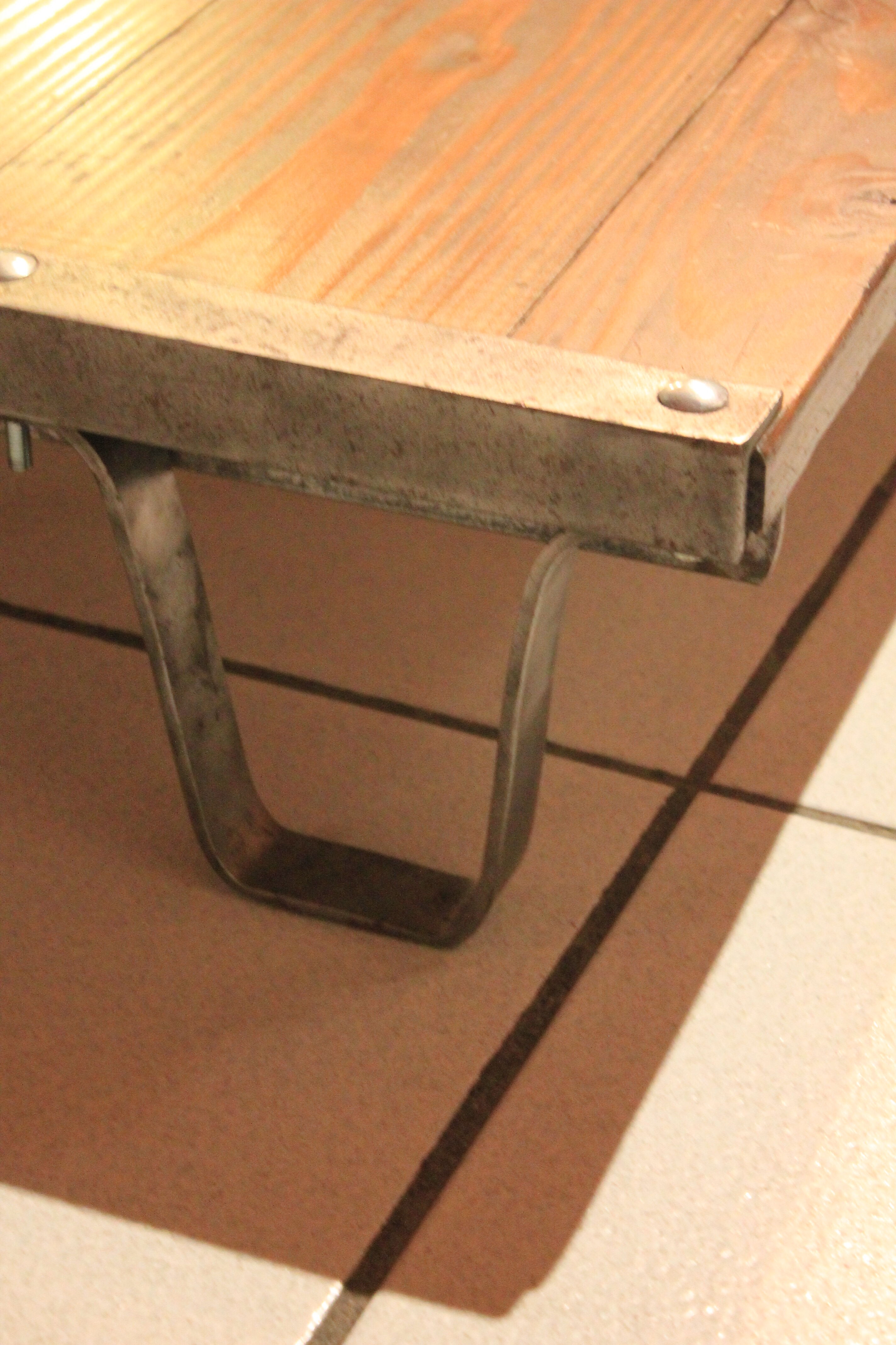 Industrial coffee table, SNCF palette