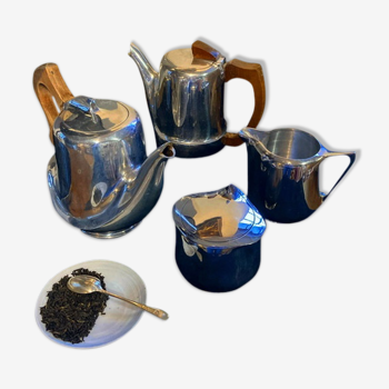Picquot ware tea and coffee service 40/50