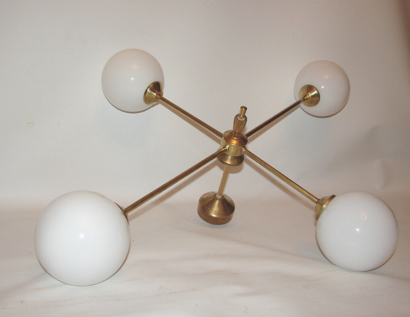 Minimalist chandelier, 1960s