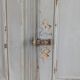 2 portes de placard anciennes en bois avec chassis